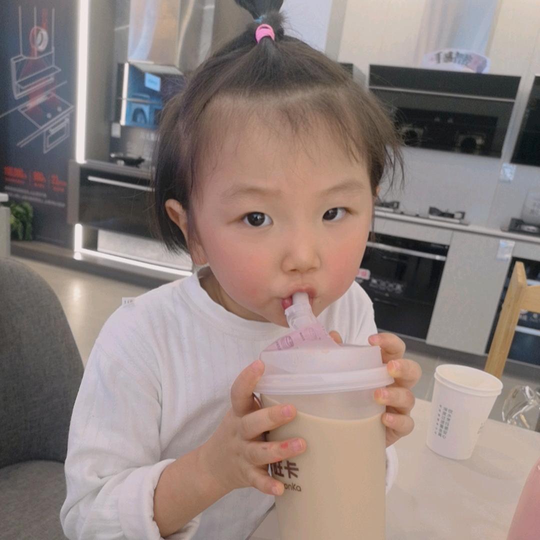 张洒洒