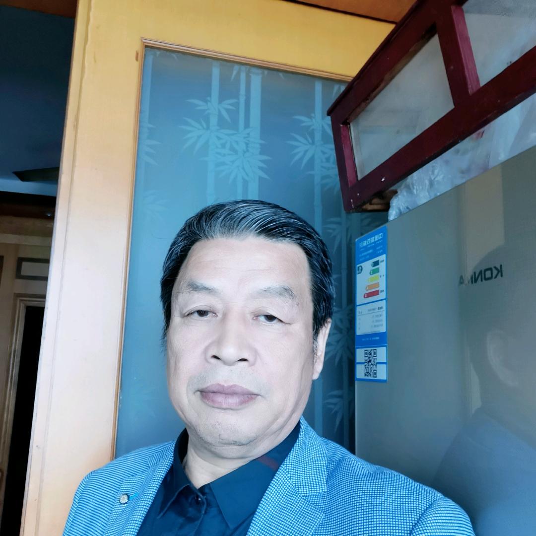 用户88636992