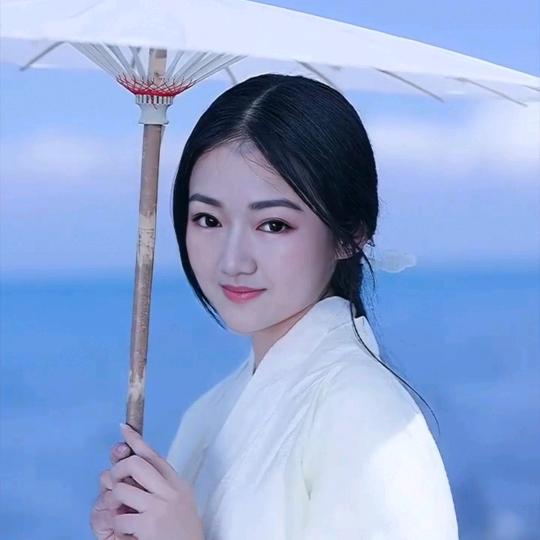 火凤凰妮娜