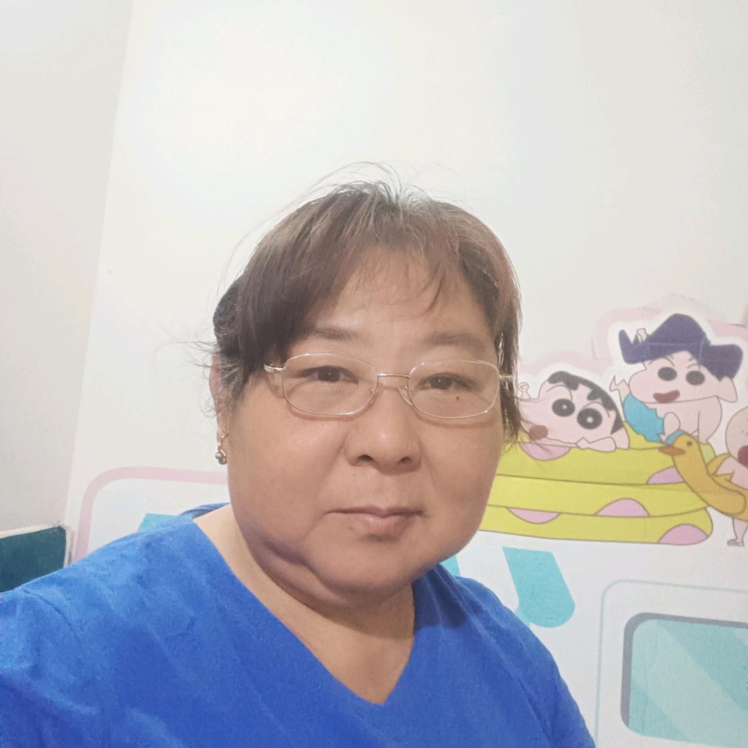 站在长江边