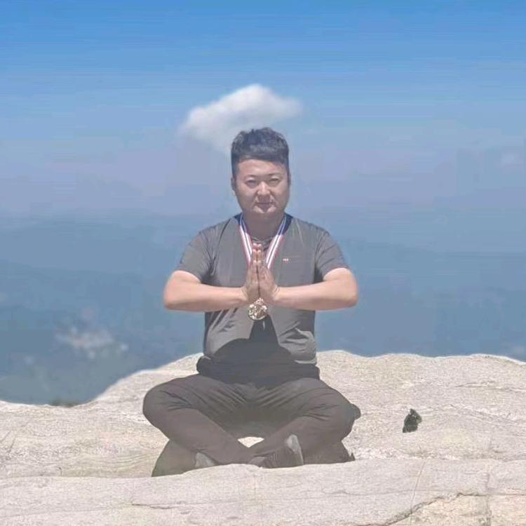 磊磊收车小号🎺