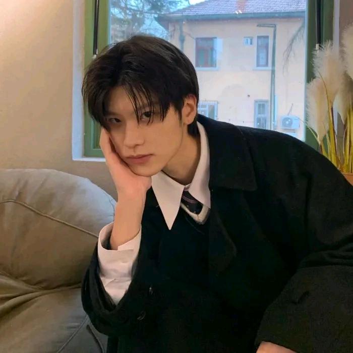 老鼠扛刀满世界找猫