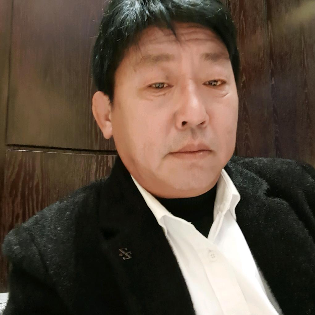 龙哥