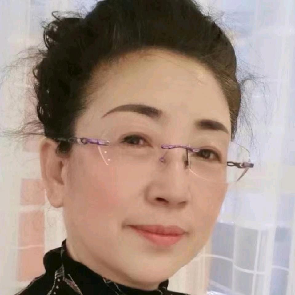 大姐爱唱歌