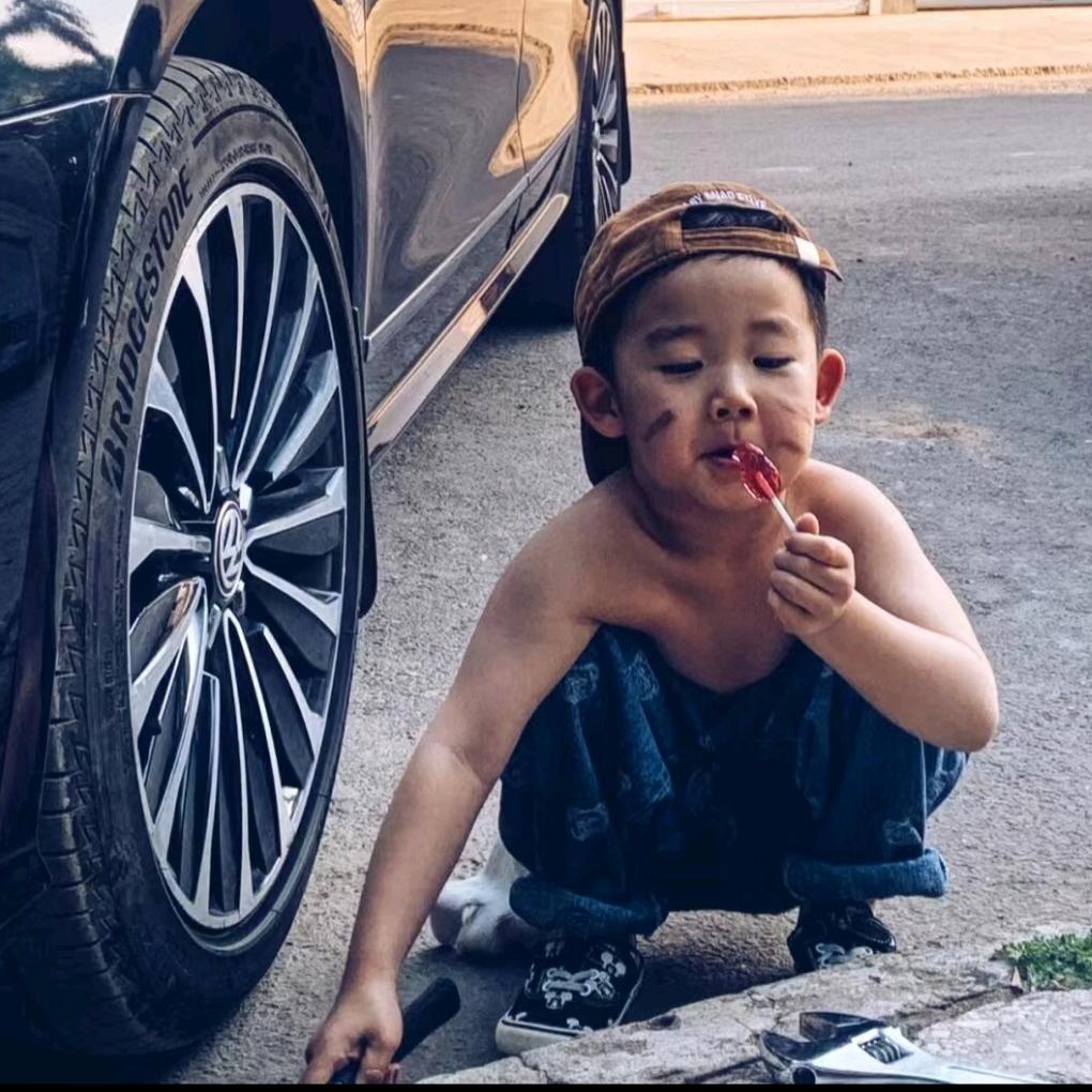 小旭……