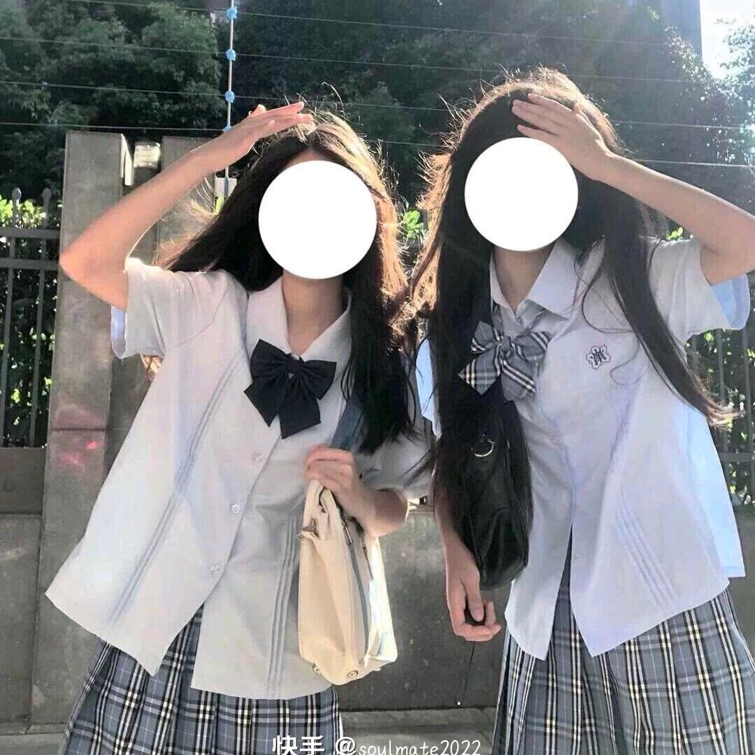 （︶︿︶）=凸
