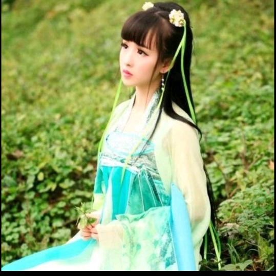 燕儿翩翩飞_167759445🐼¹⁶⁸