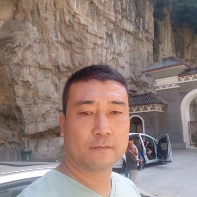 80年的大灰狼