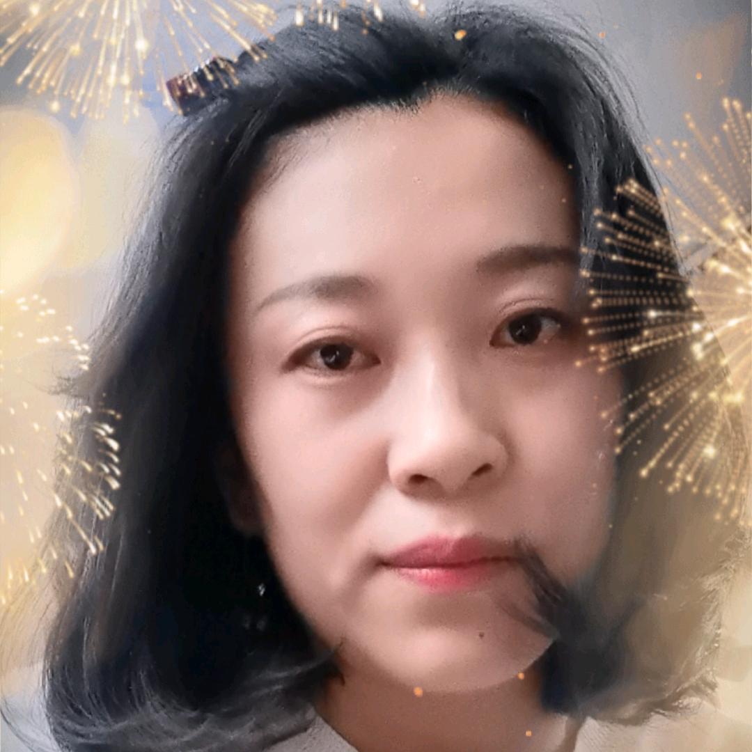 矛盾的酒窝+虎牙