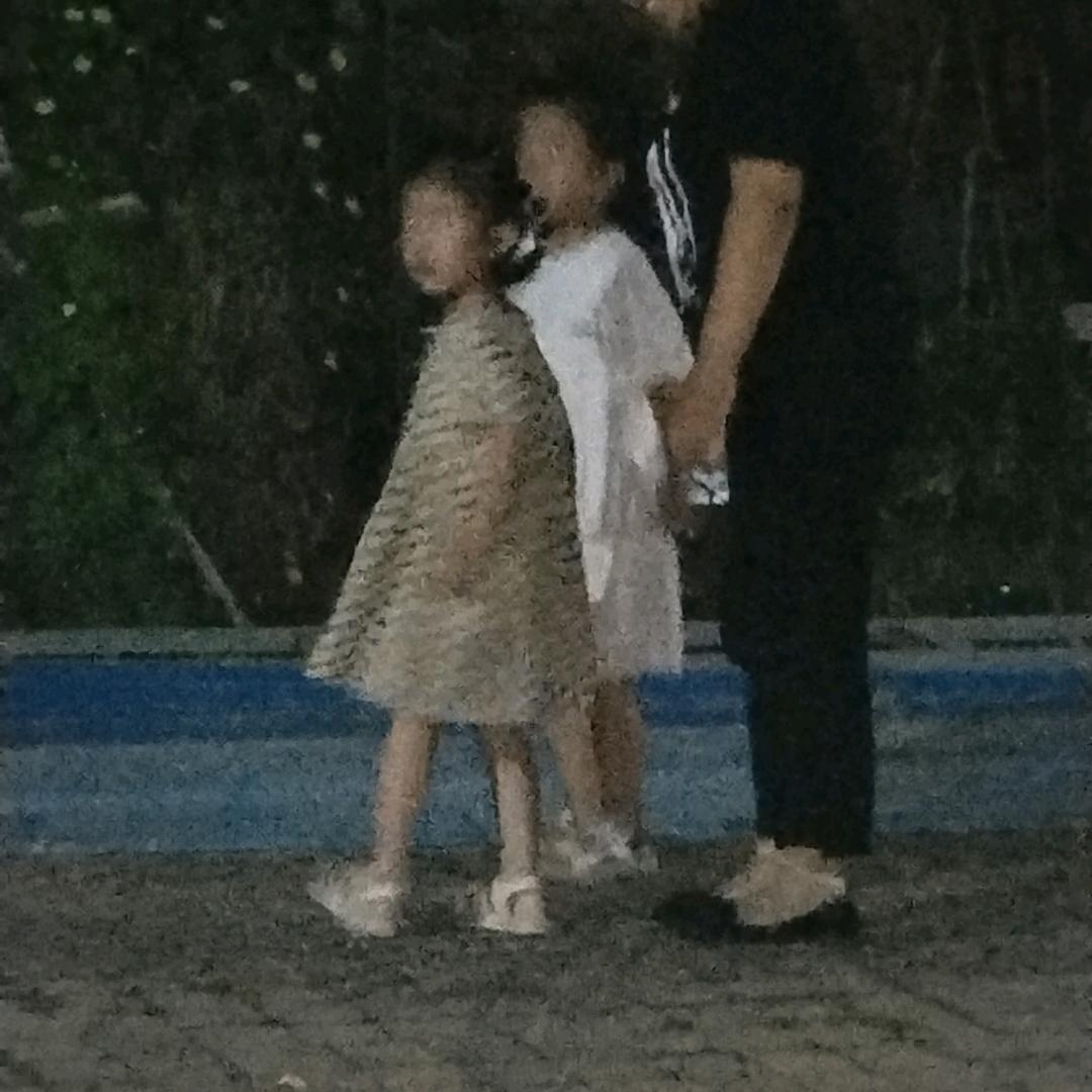 搭彩钢与钢结构