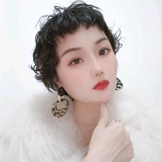 为幸福而奋斗💪