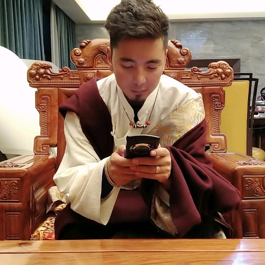 罗嘉羌索丝藏式蛋糕（那曲店）