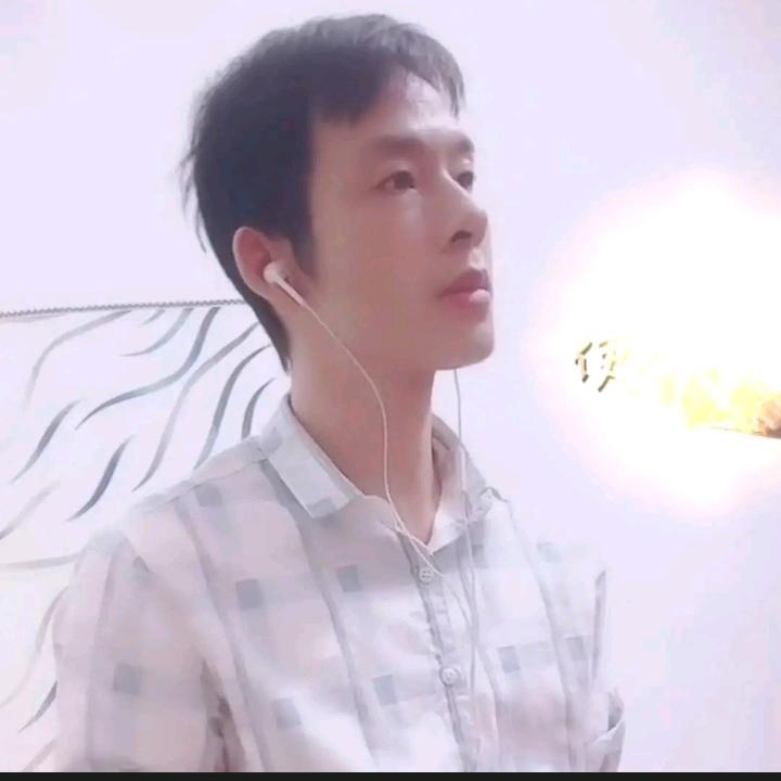 难受的三文鱼