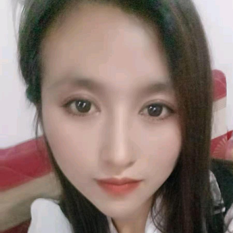 傻傻&&(｡･ω･｡丫头)ﾉ♡