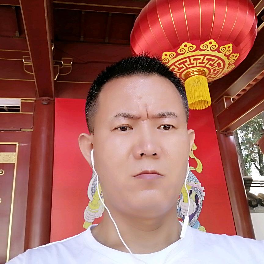 🍀严大宝🍀