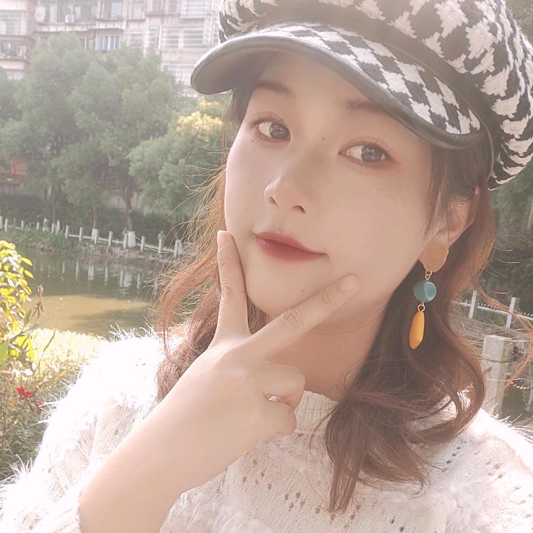 这世界里都是秘密☁