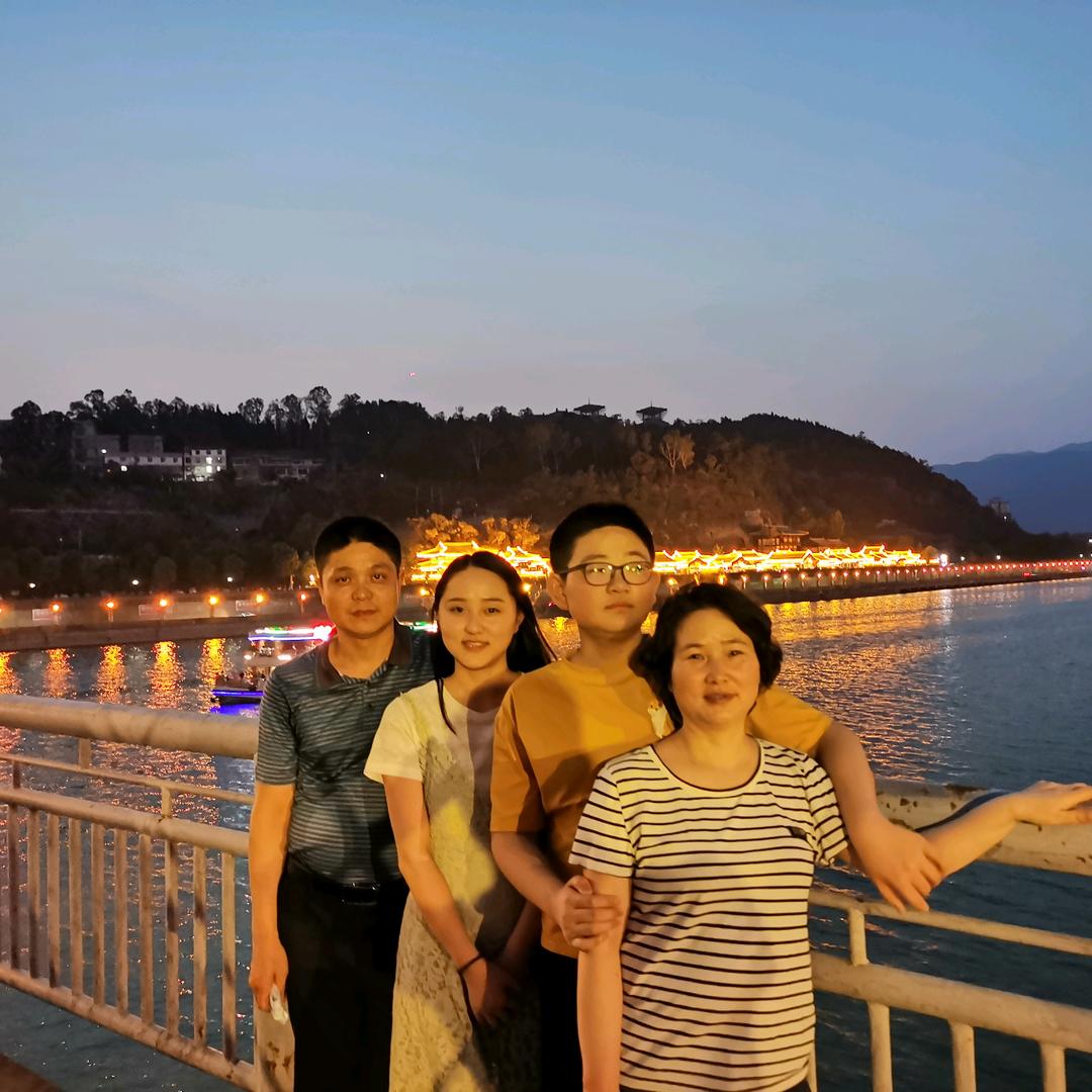 谊春堂中医资询