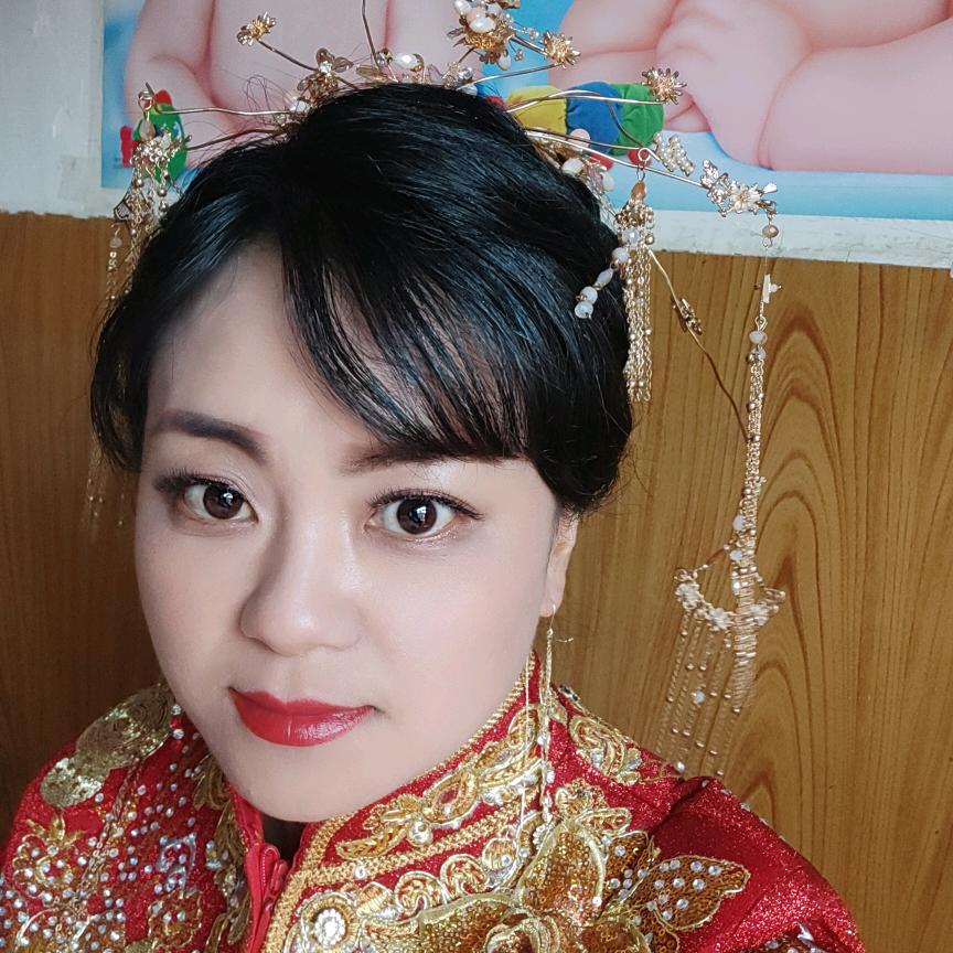 燕语飞扬