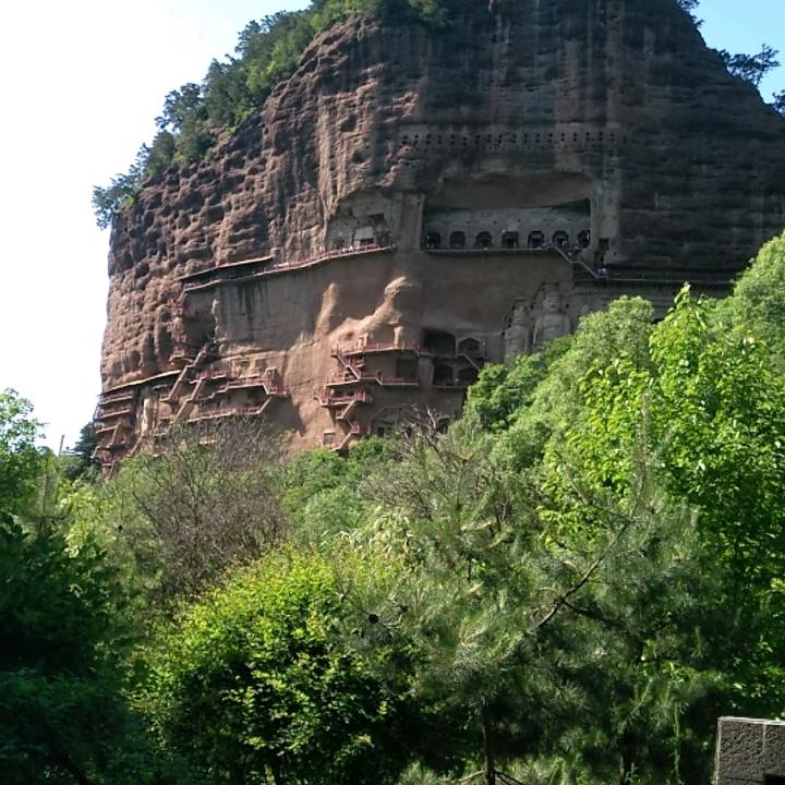 又没钱的丑男人