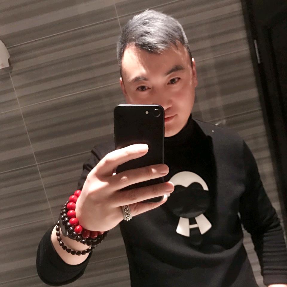 小疯哥！