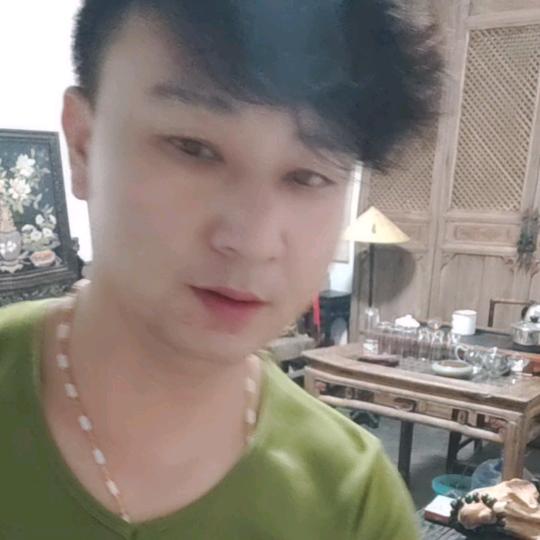 淡淡的静心神怡艺术品店