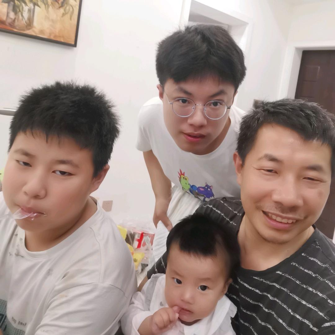做厨具的蒋哥哥