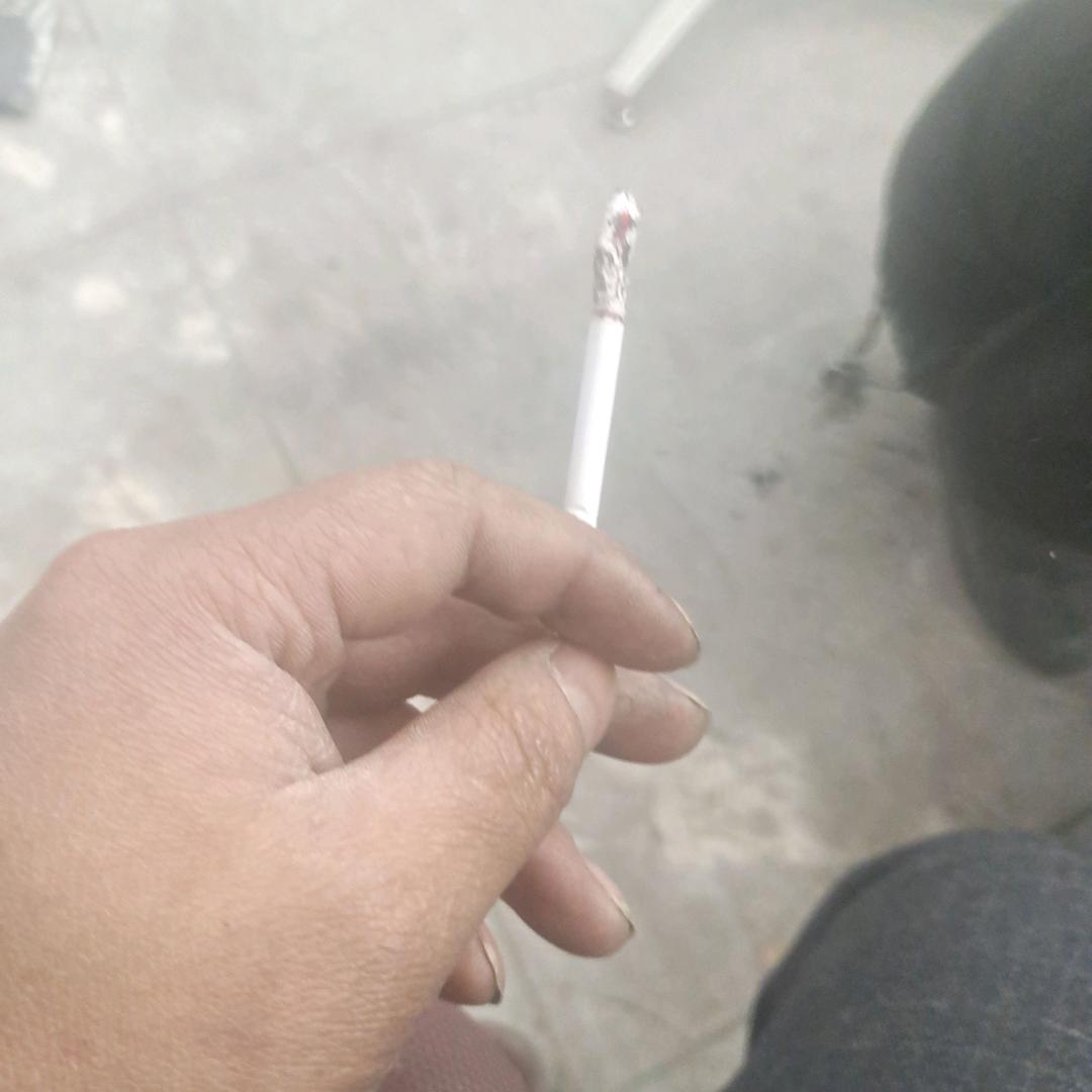 云哥哥，栏杆，彩钢棚，没有人爱，没有情