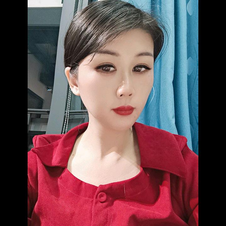 小霞美甲美睫美容