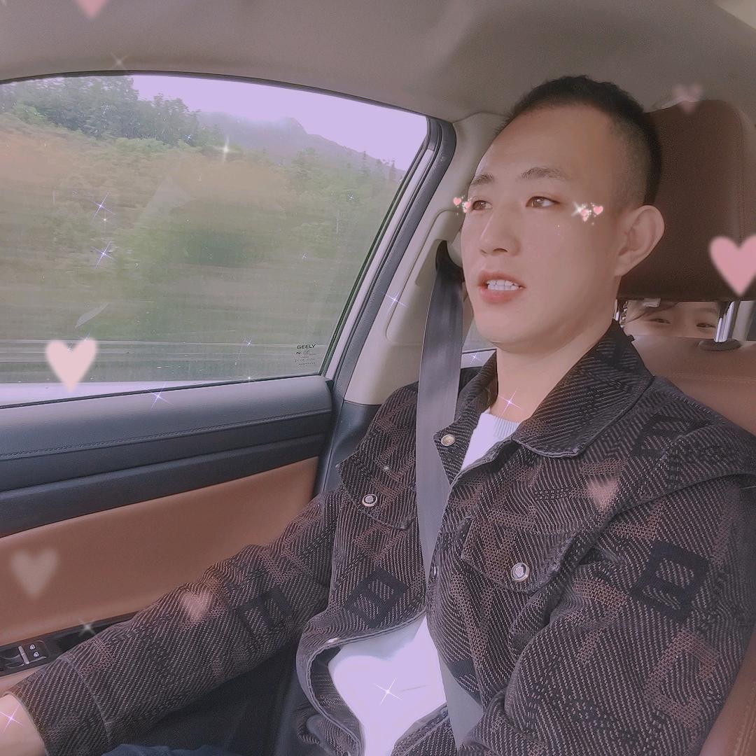 ╰♡灬潞灬 ♡ ╯