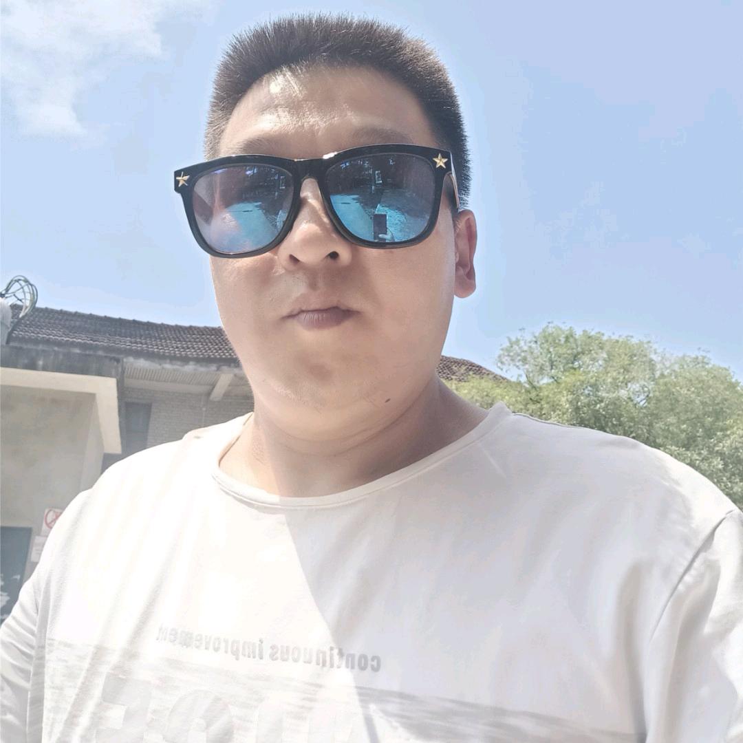 大漠飞鹰大叔