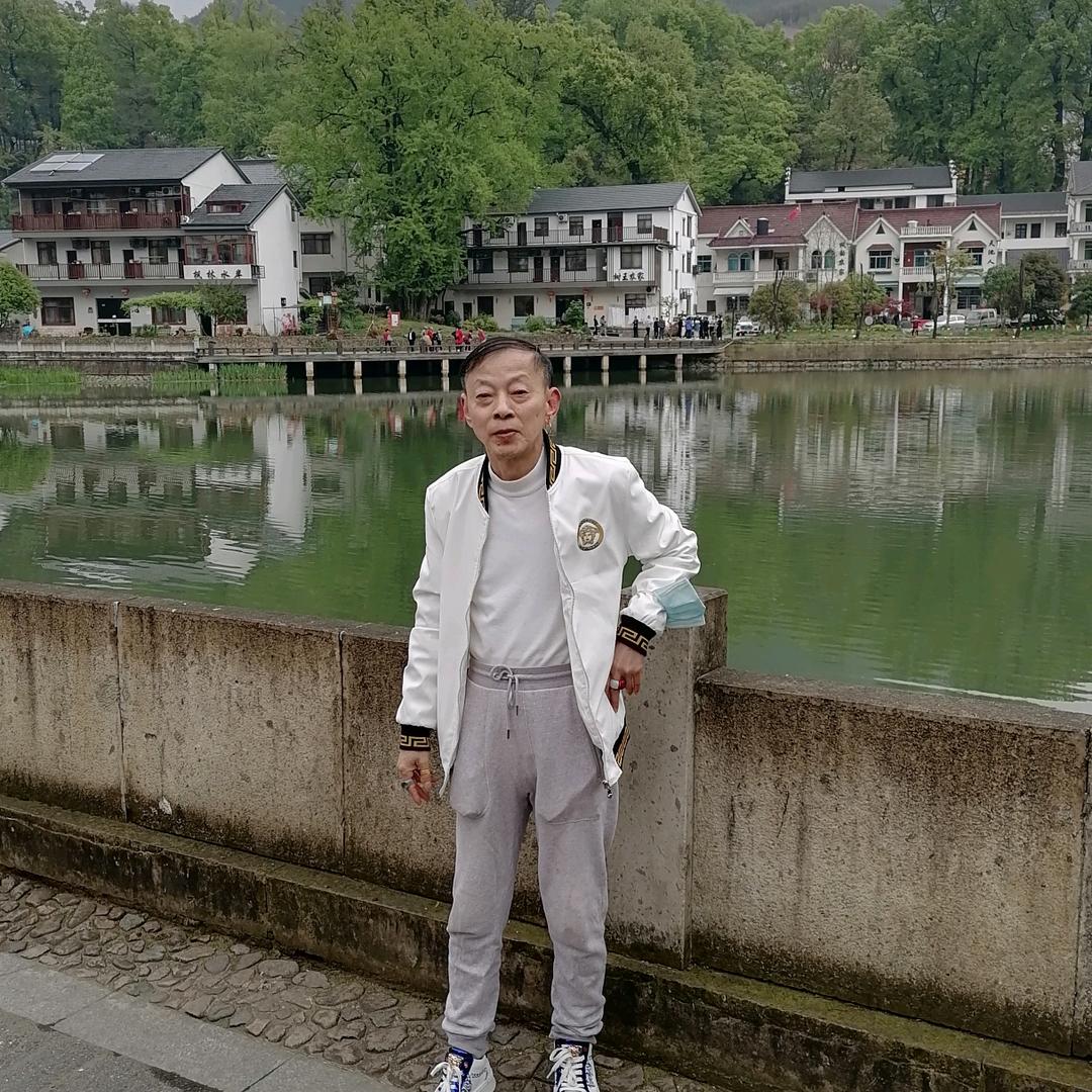 欣欣向荣