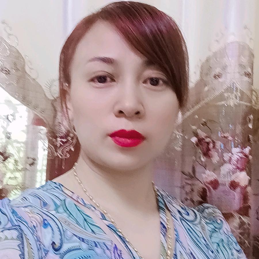 玉儿，拒私聊，拒视频