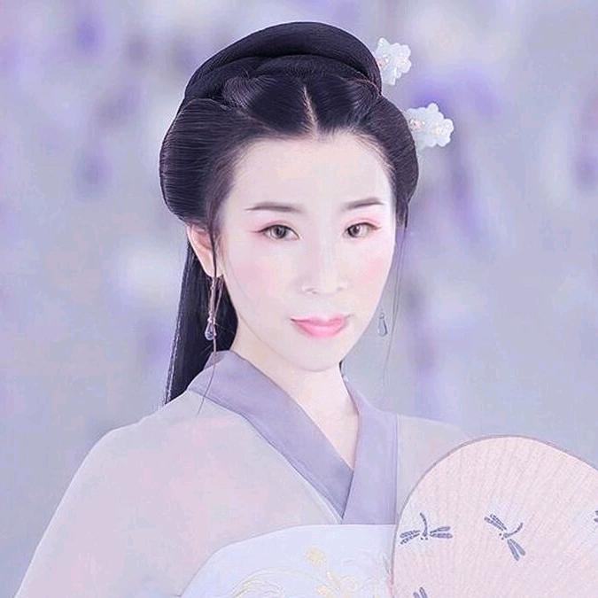 小金鼠十字绣接代绣有成品图