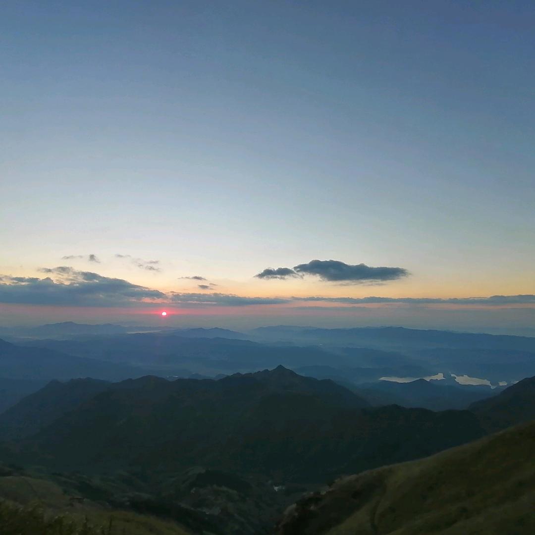 青山