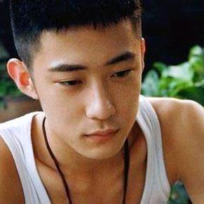 曾梦想仗剑走天涯