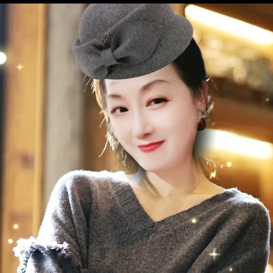 应晶红