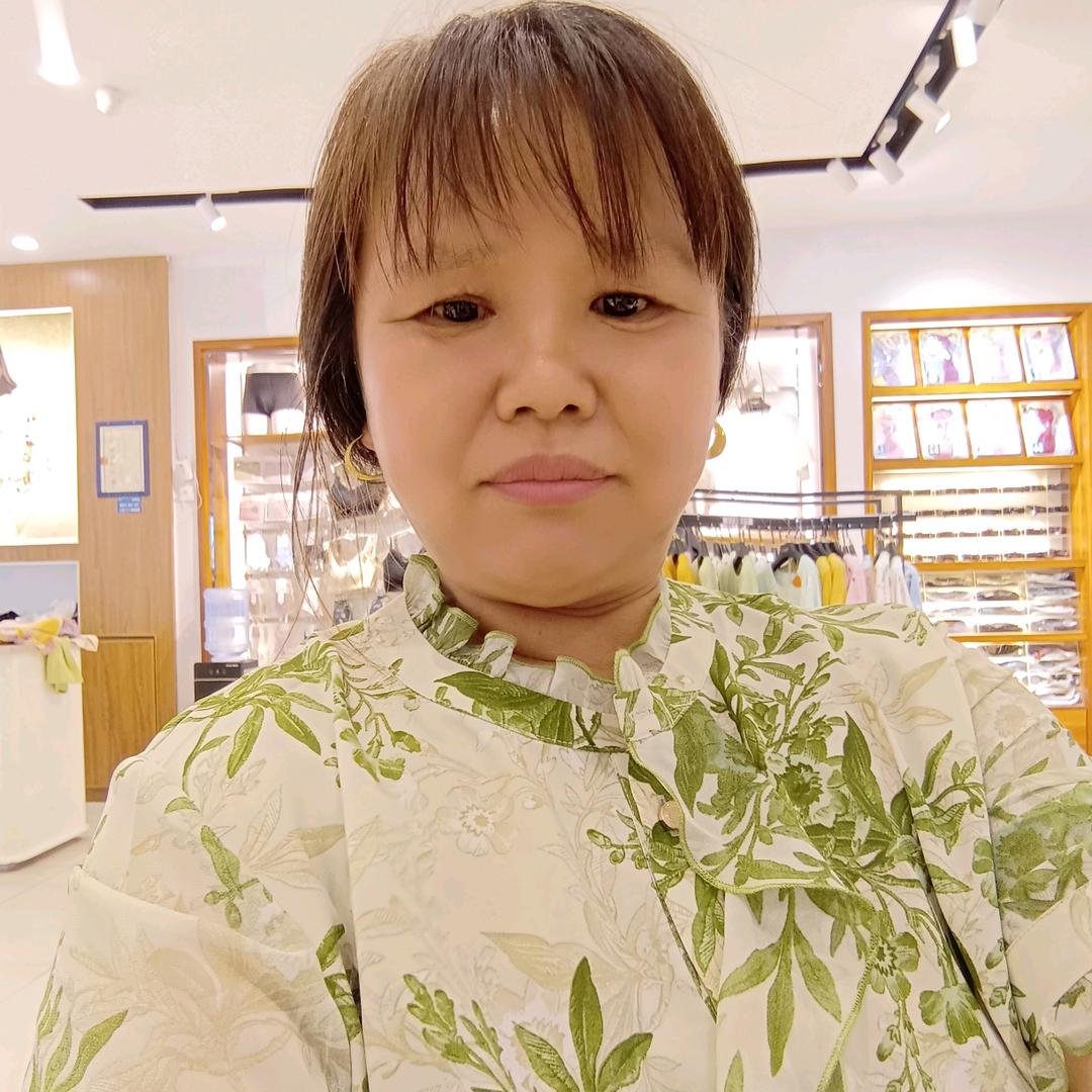 梁秀芝，