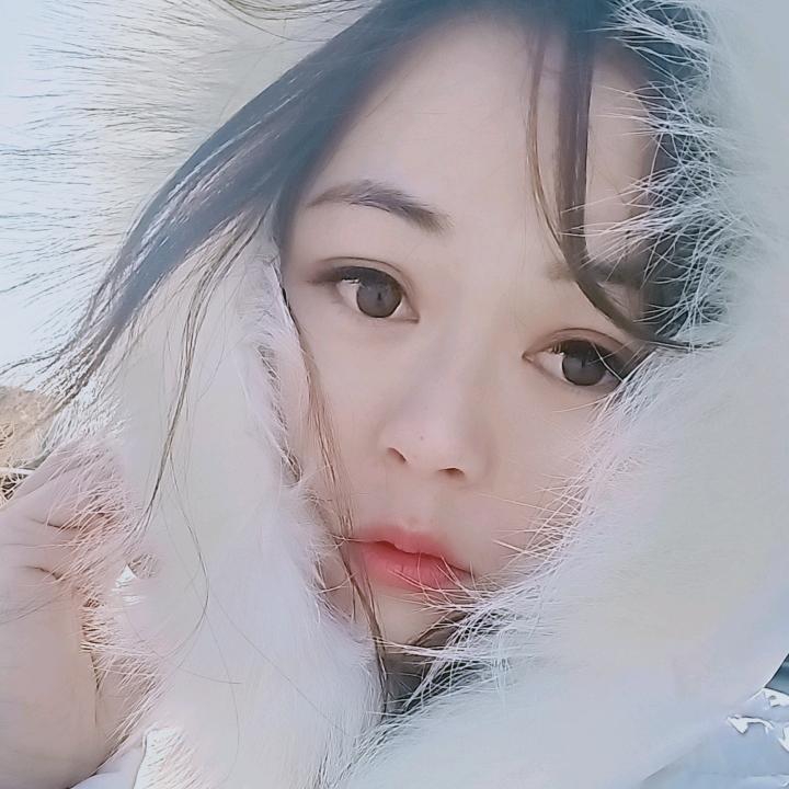 馋猫的丫头