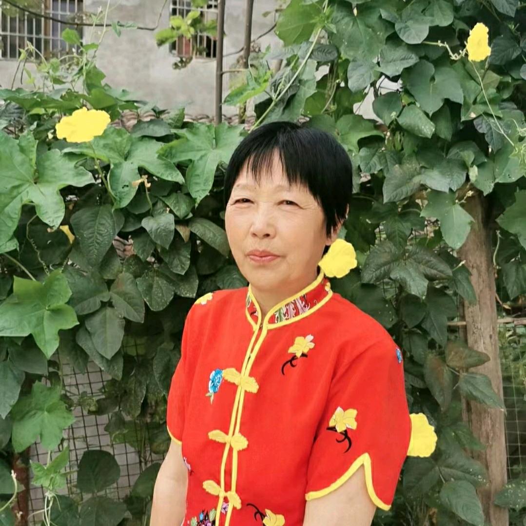安群芳