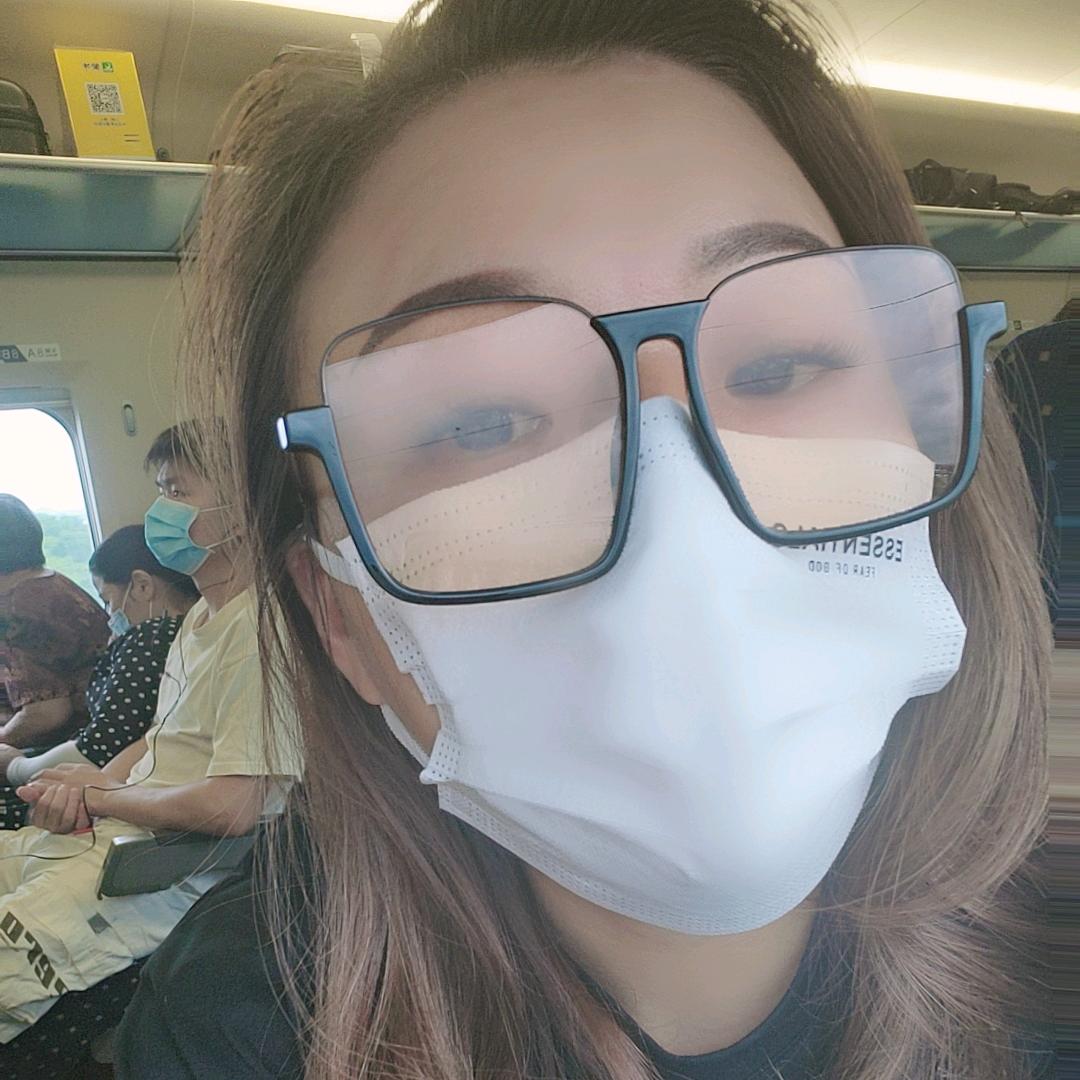 请叫我小乐乐