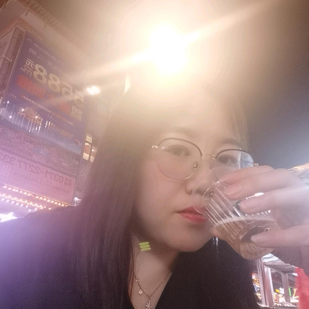 襄垣学府南移动营业厅  李媛