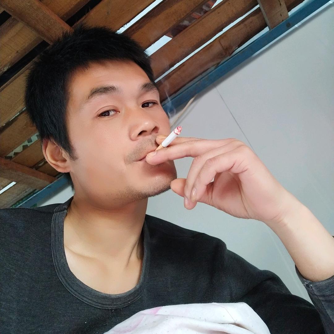 🐉龍໑ຼₒ₂₃ღ᭄搞钱要紧🕊꧔ꦿ᭄?