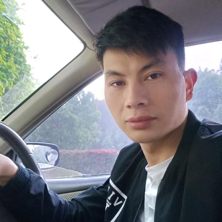 用户7752916048382