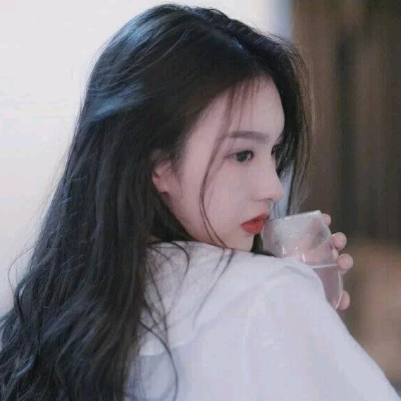 不同年