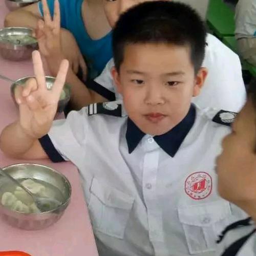 小小张笑阳最可爱