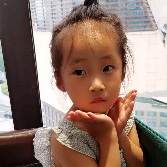 小叮当童装童鞋店