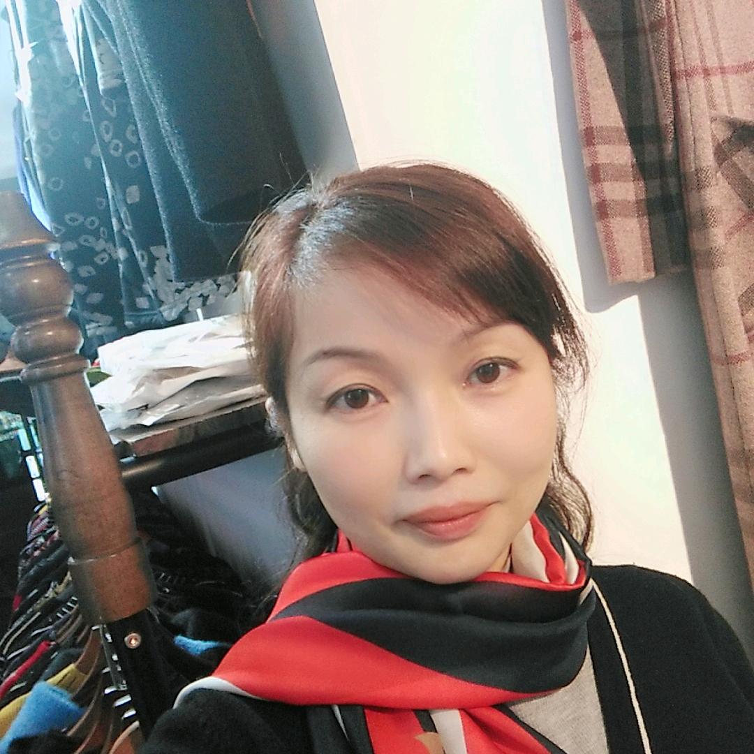 南充莎拉莲女装