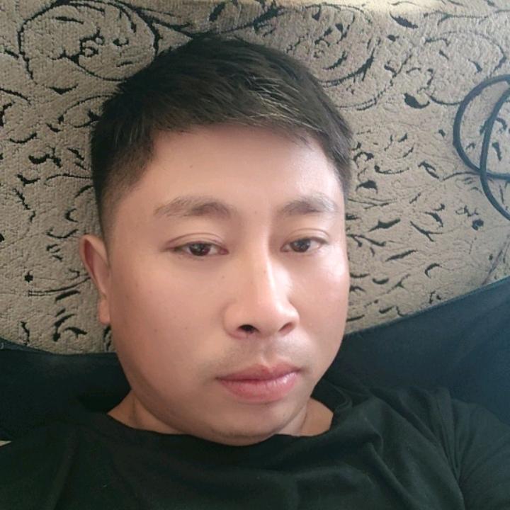 鼎豪绣花机～阿宝