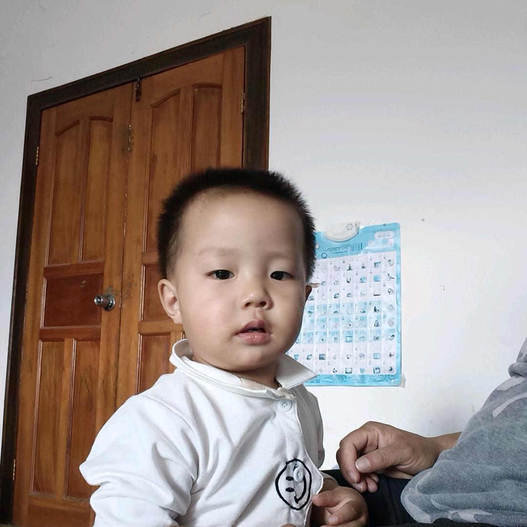 李德芬