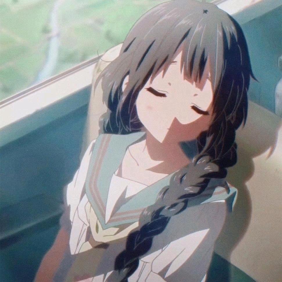 青